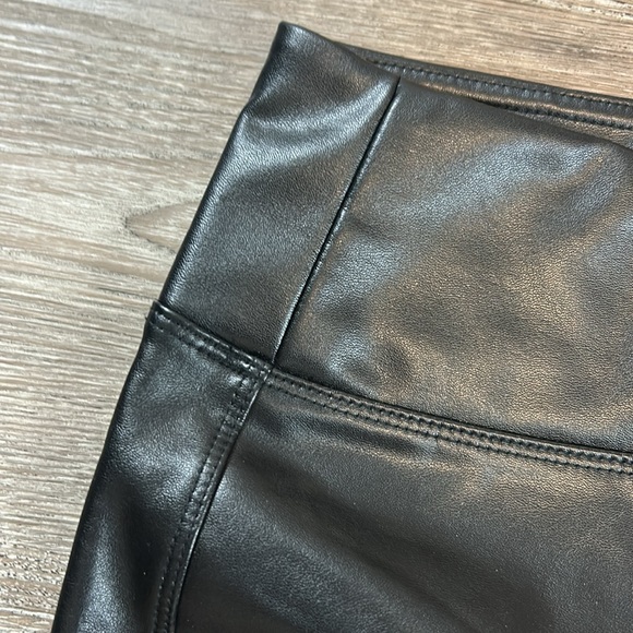 High Rise Vegan Leather Leggings - Picture 3 of 7
